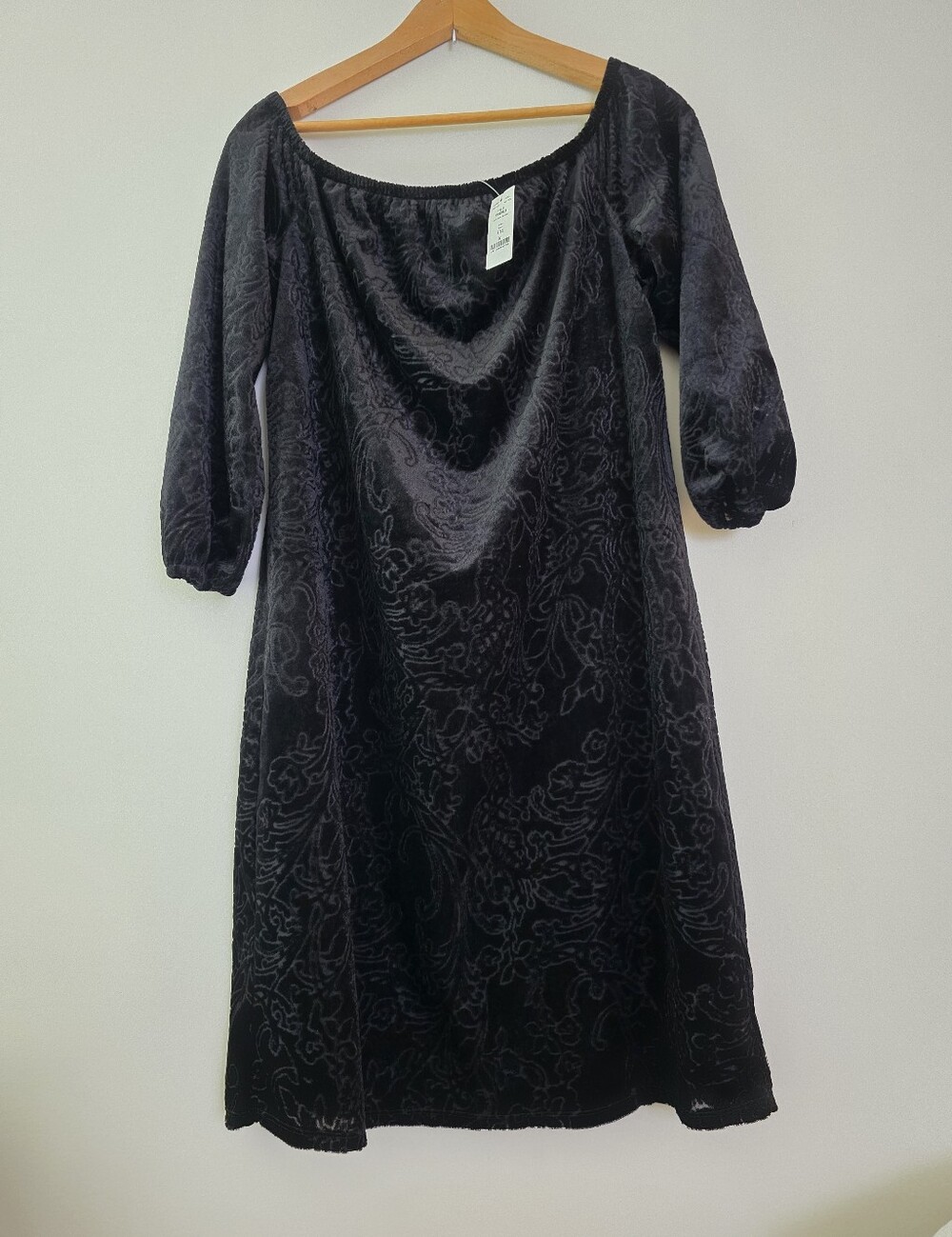 Velvet Off The Shoulder Black Dress Classic Gothic Chic Witchy Whimsical Womns M